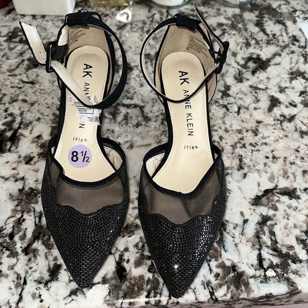Anne Klein kitten heels